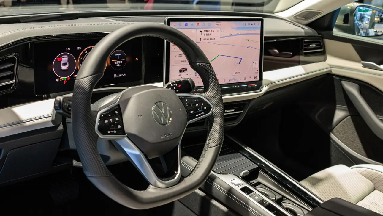 Автоновости / Volkswagen Magotan