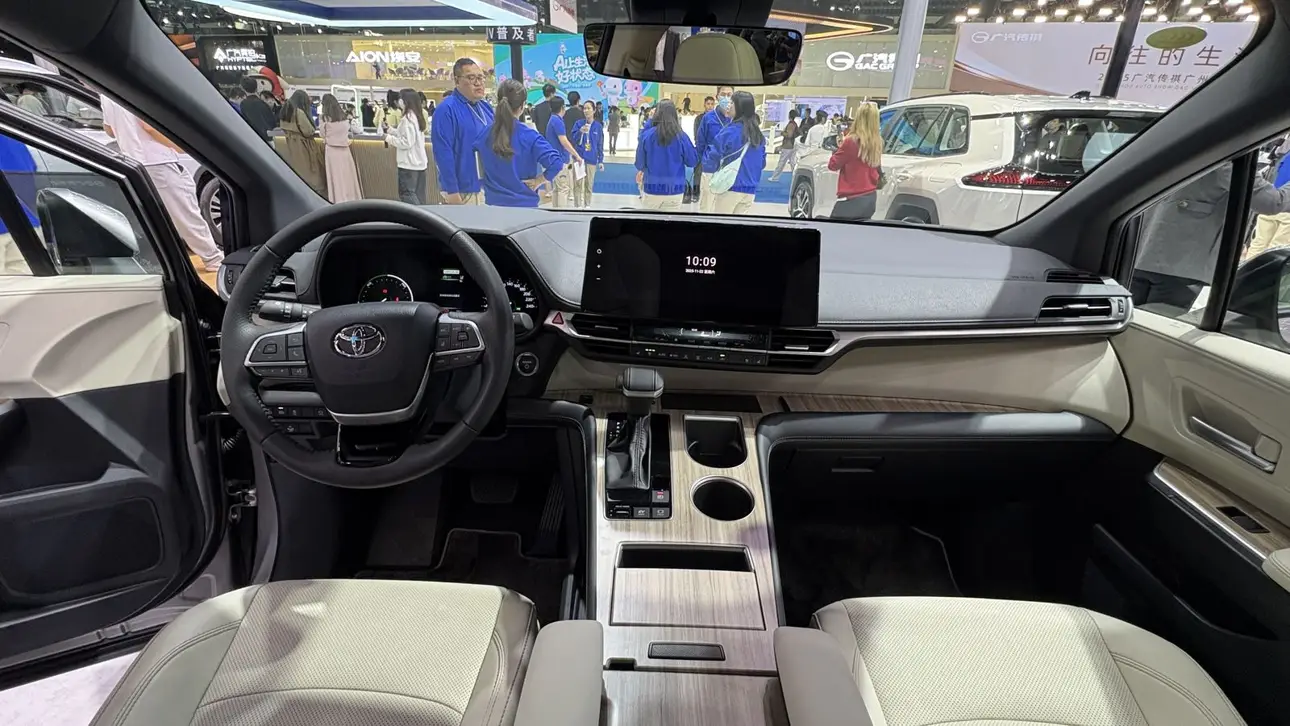 Toyota Sienna