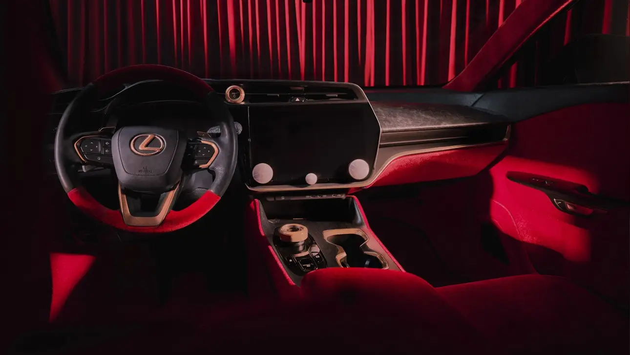 Lexus RZ Blue in Green