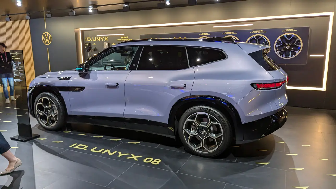 Автосалон в Пекине / Volkswagen ID.UNYX 08
