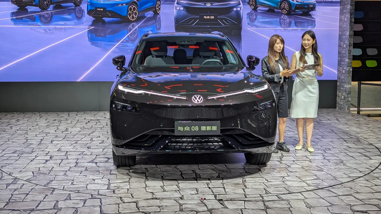 Автосалон в Чэнду 2026 / Volkswagen ID. UNYX 08 Lieying Edition