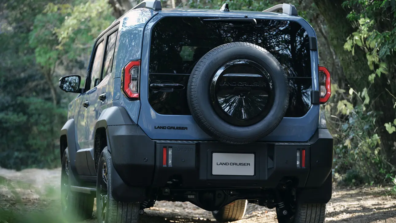 Toyota Land Cruiser FJ