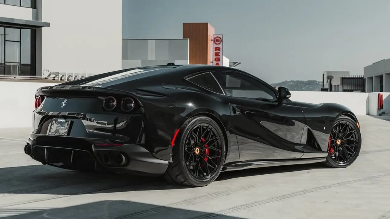 Ferrari 812 Superfast