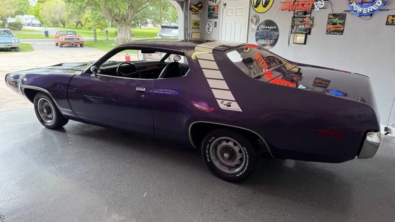 Plymouth Road Runner