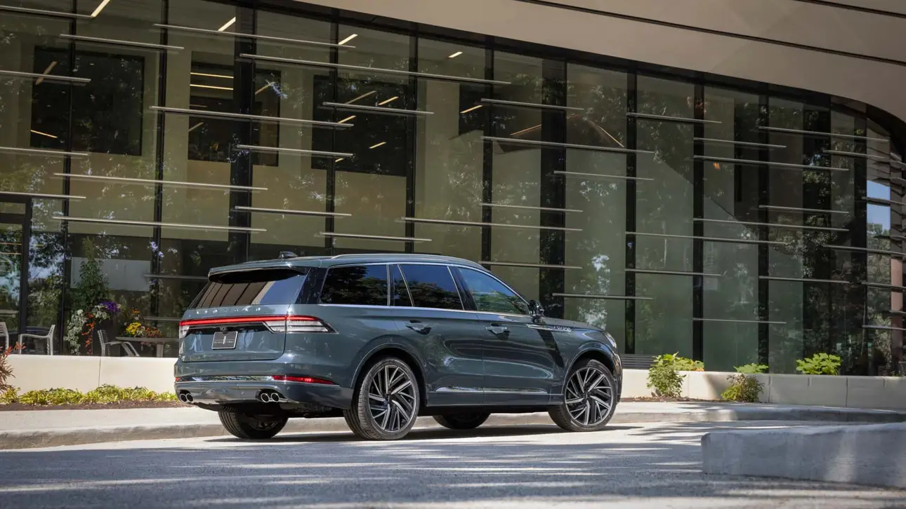 Lincoln Aviator 2024