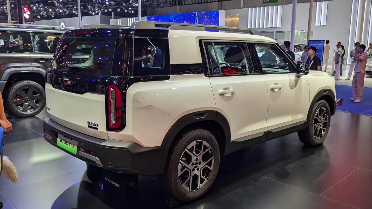Автосалон в Чэнду 2026 / BAIC Beijing BJ30 Traveler