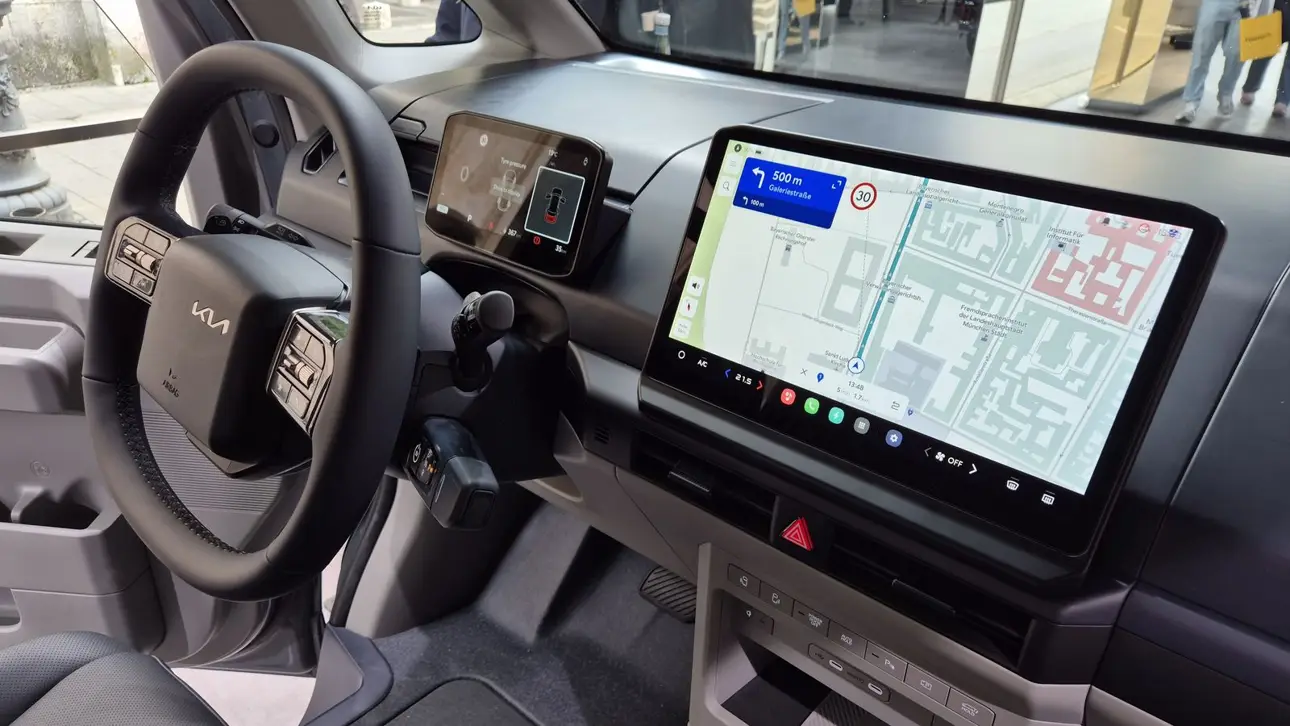 KIA PV5