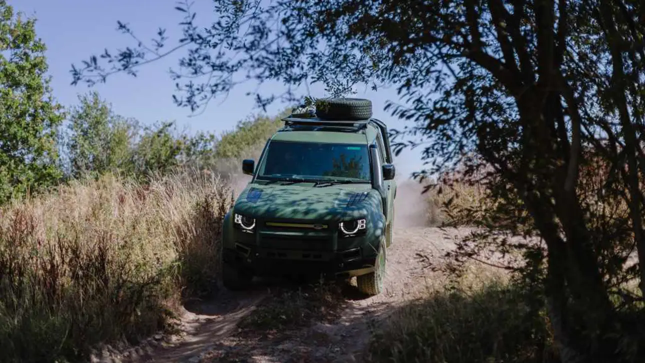 Land Rover Defender Wolf Series II