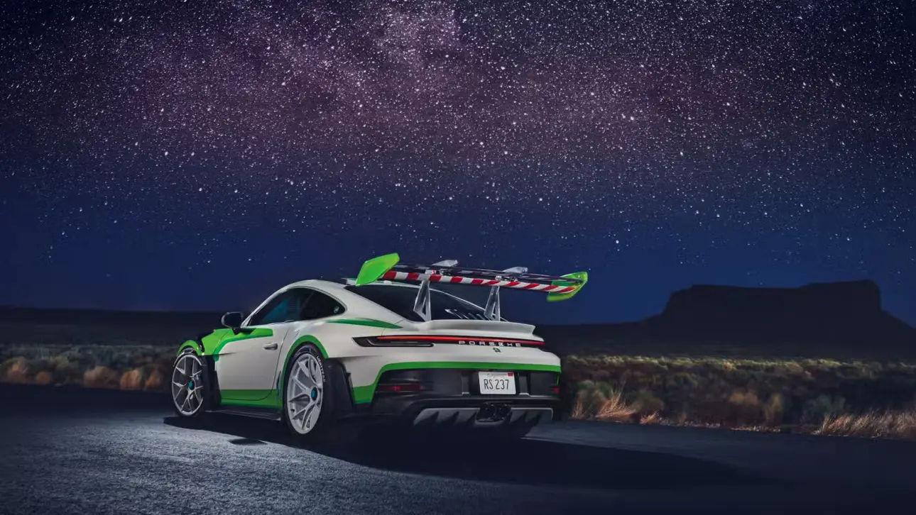 Porsche 911 GT3 RS Buzz Lightyear
