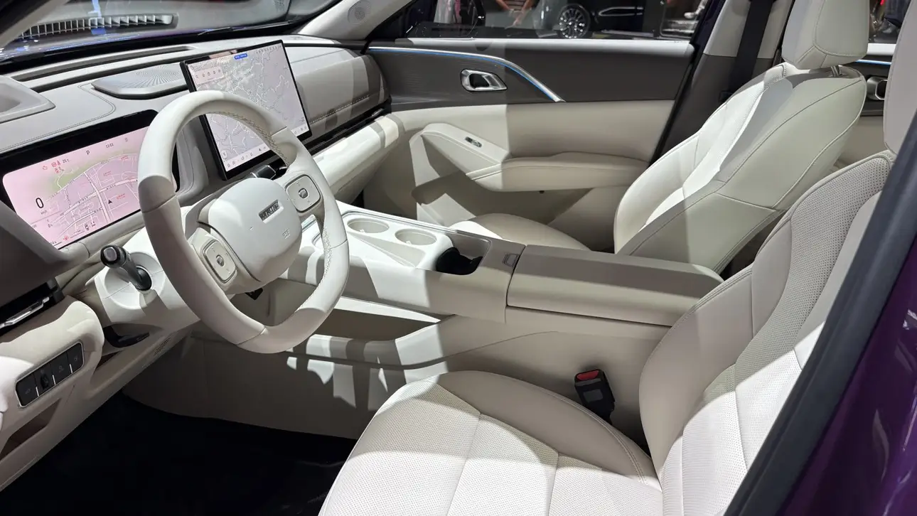 Салон автомобиля