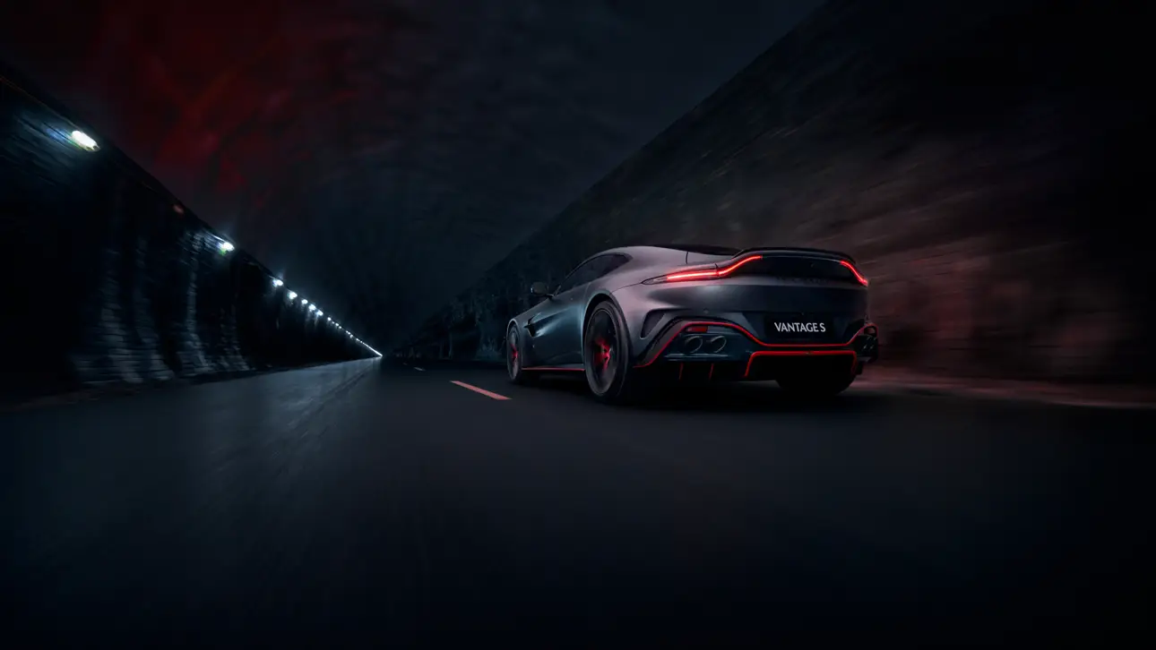 Aston Martin Vantage S