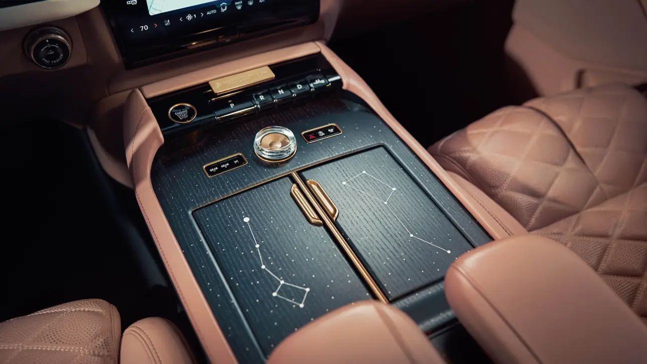 Lincoln Navigator Serena Williams