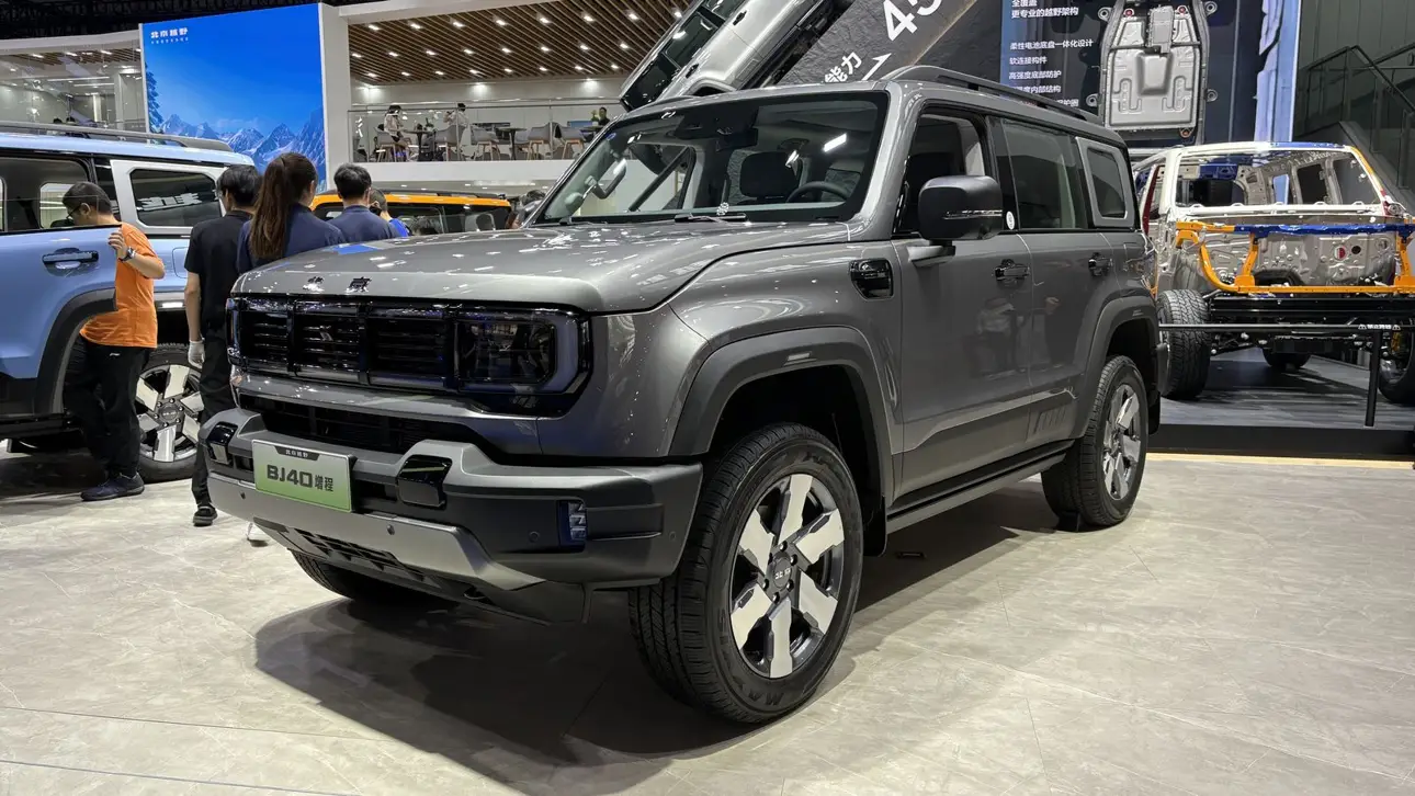 BAIC BJ40 / автоновости