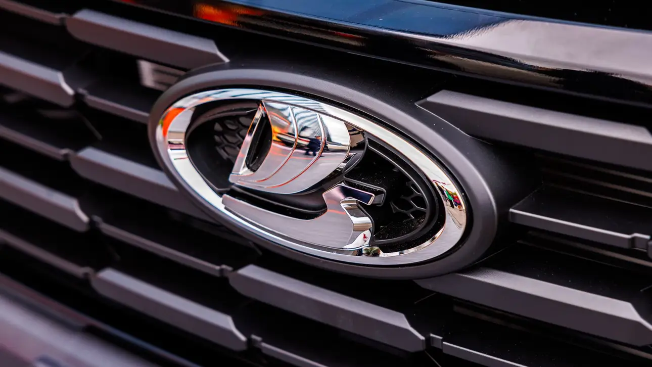 Автомобили LADA