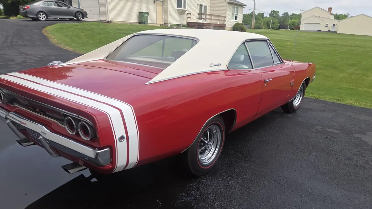 Dodge Hemi Charger R/T