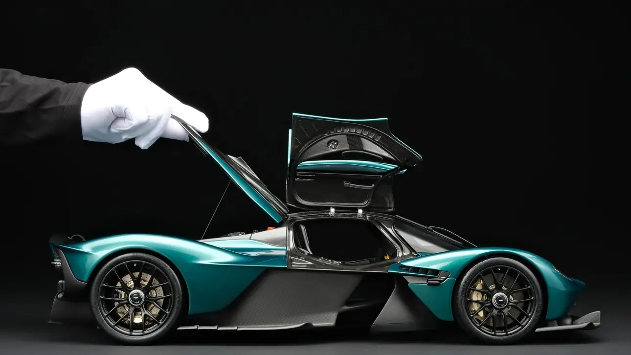 Aston Martin Valkyrie