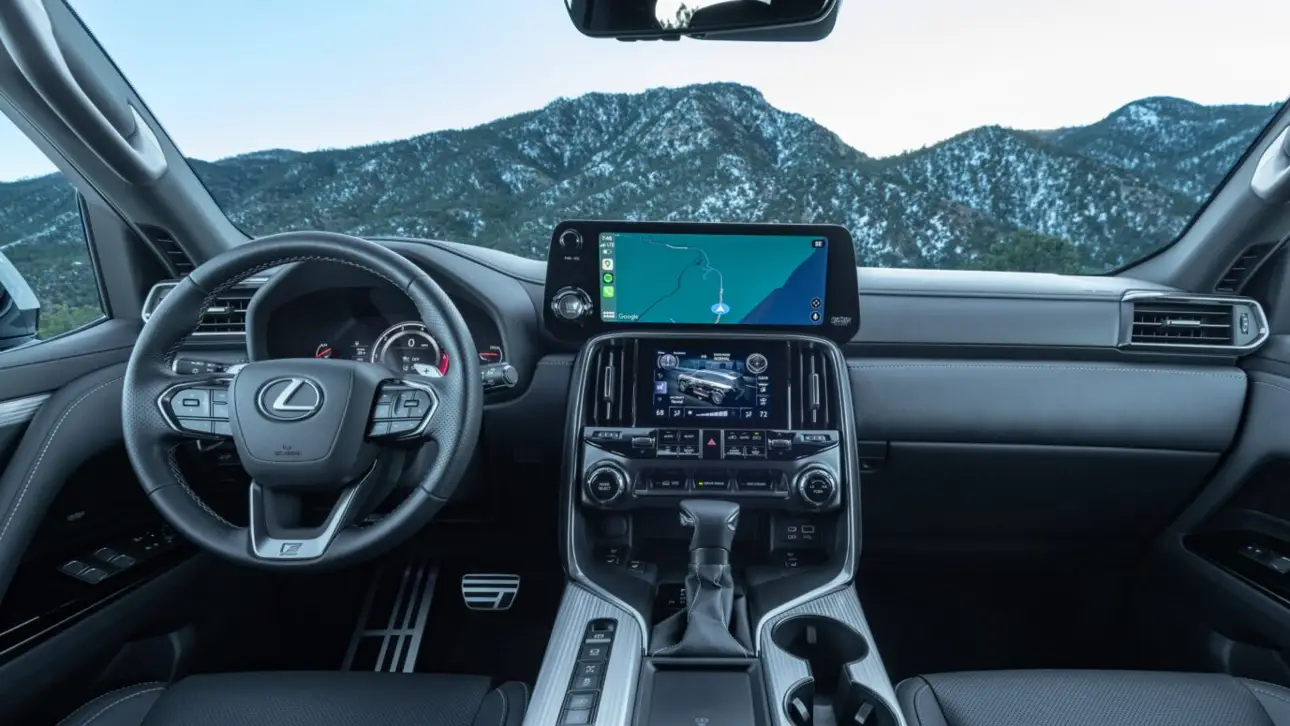 Lexus LX