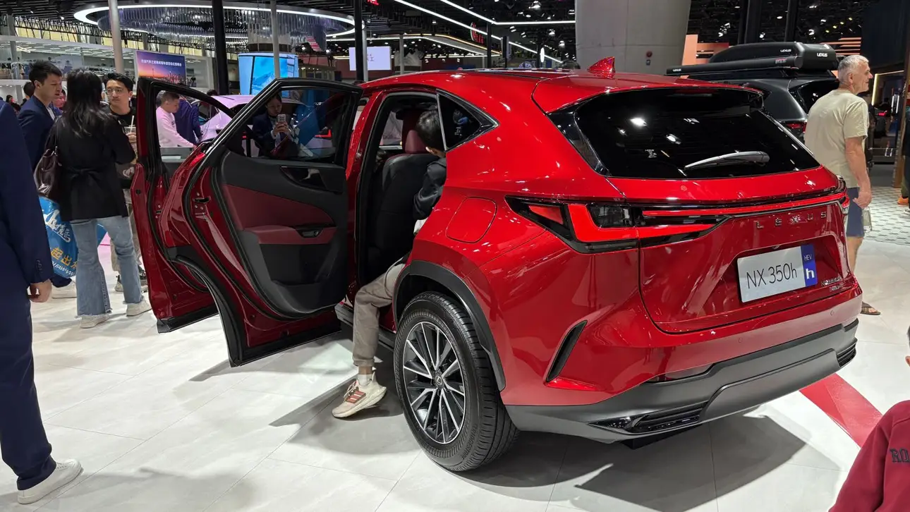 Lexus NX350h