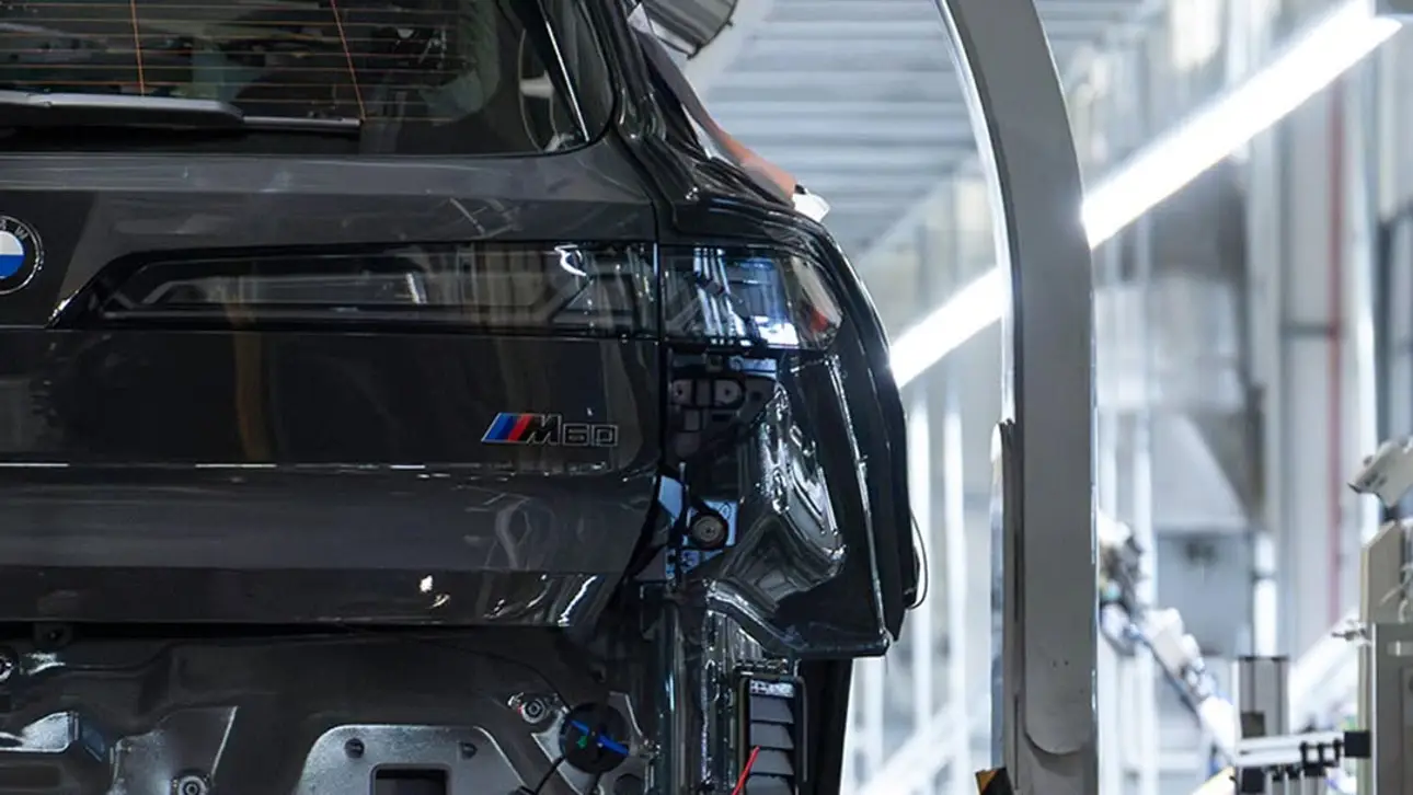 BMW X5 M60