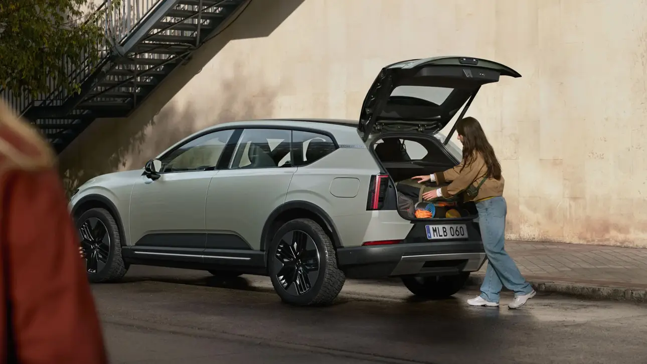 Автоновости / Volvo EX60