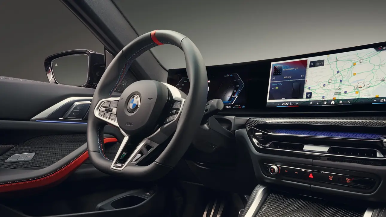 BMW M440i