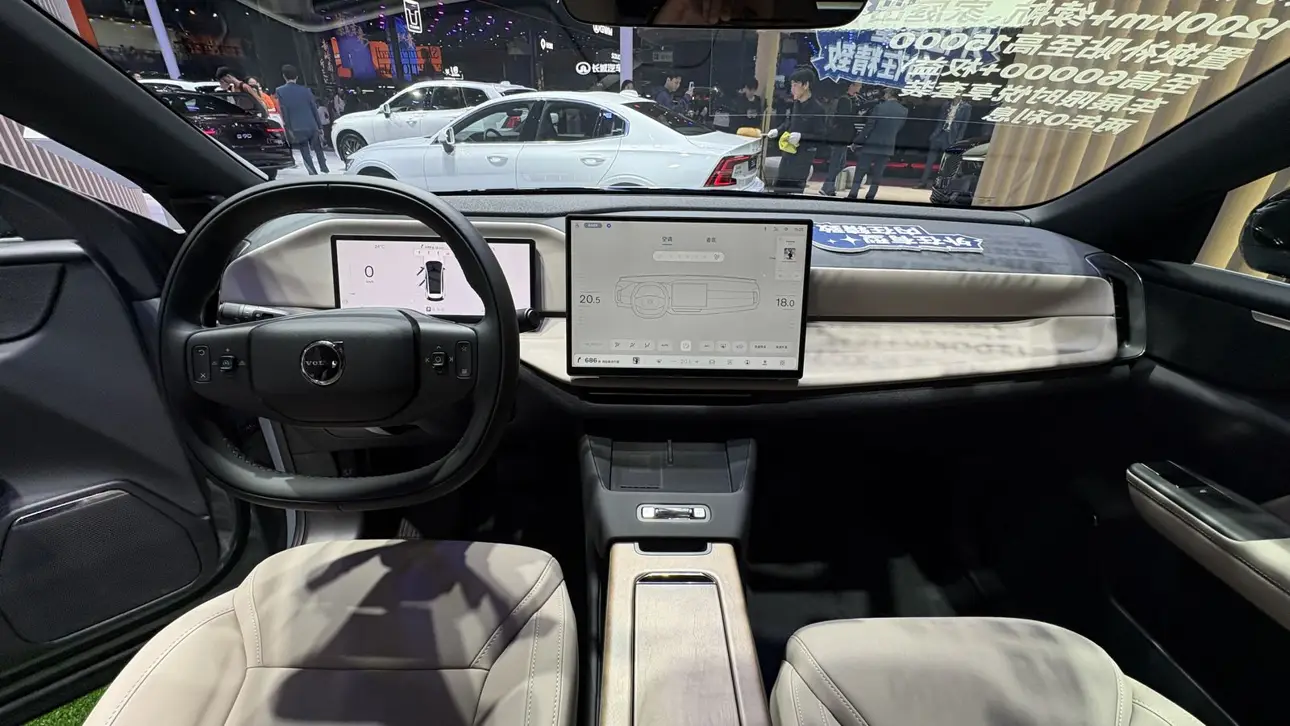 Volvo XC70