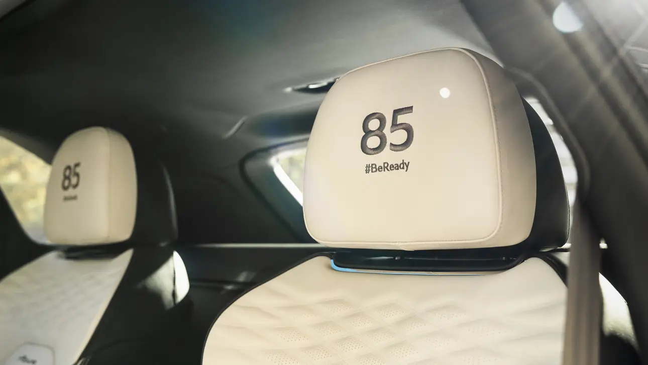 Bentley Bentayga EWB Azure