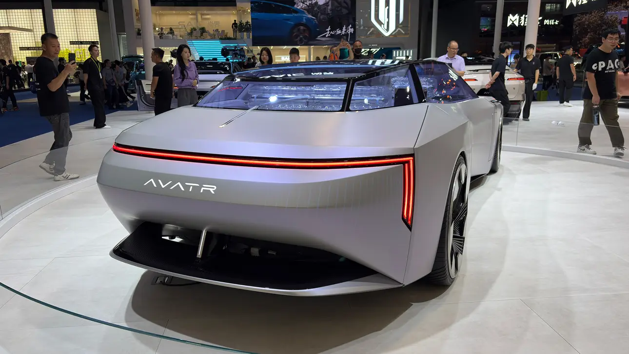 Автосалон в Чэнду 2026 / AVATR VISION XPECTRA