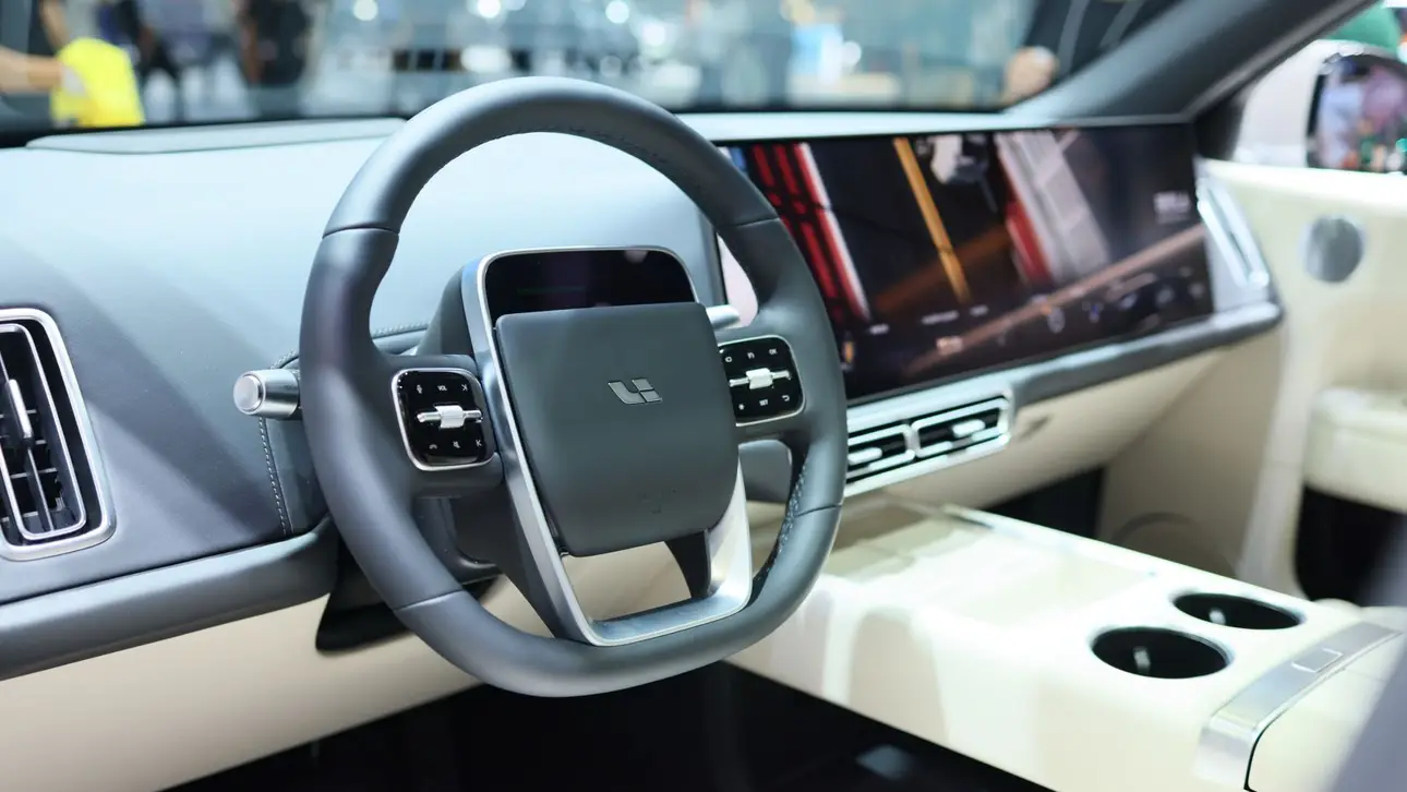Lixiang L6