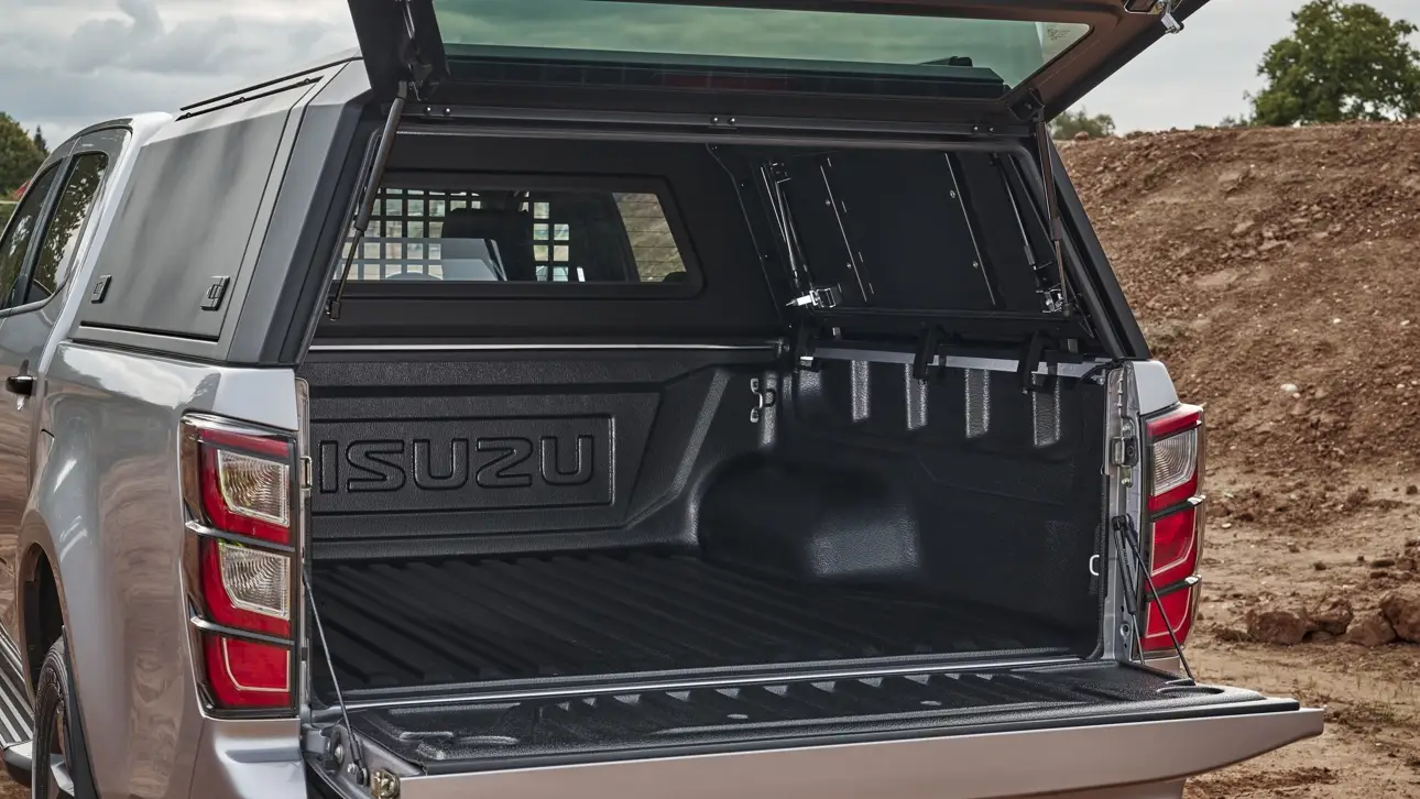 Isuzu D-Max Commercial