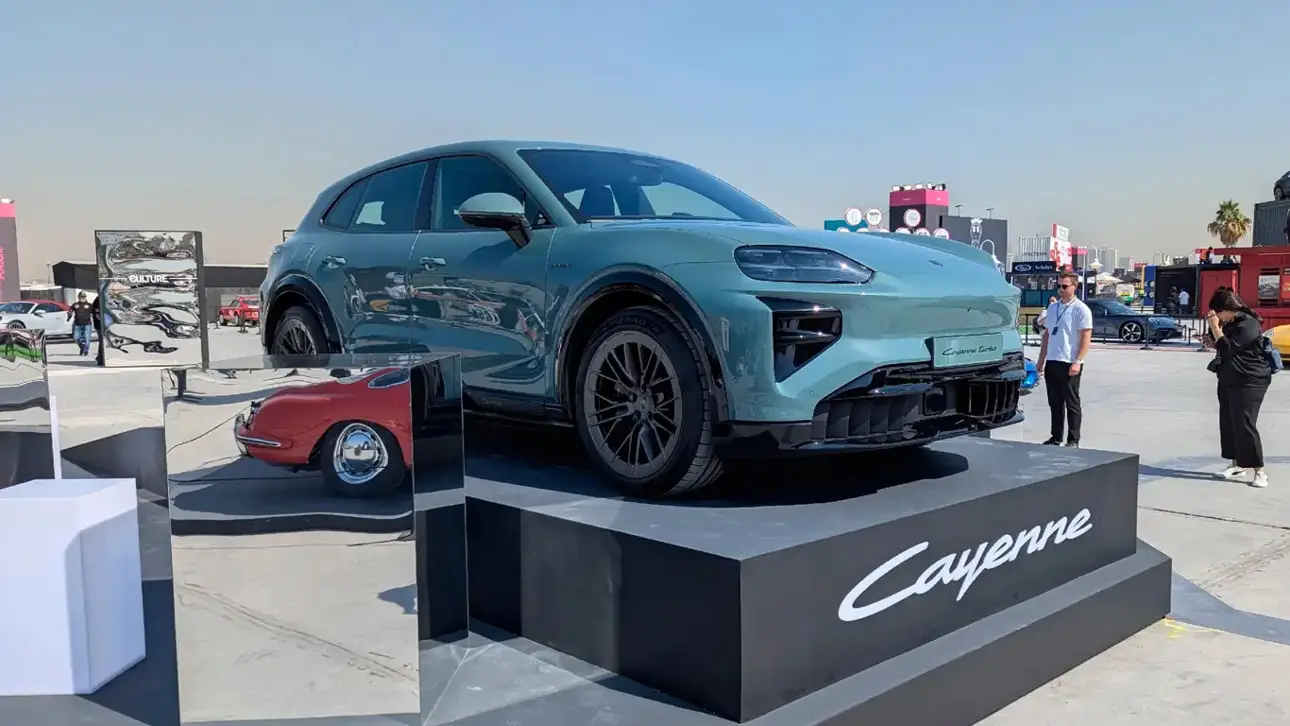 Porsche Cayenne EV