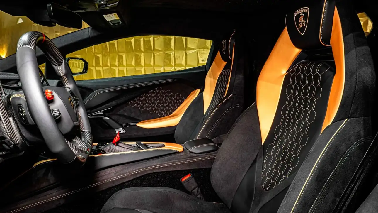 Lamborghini Revuelto от Mansory