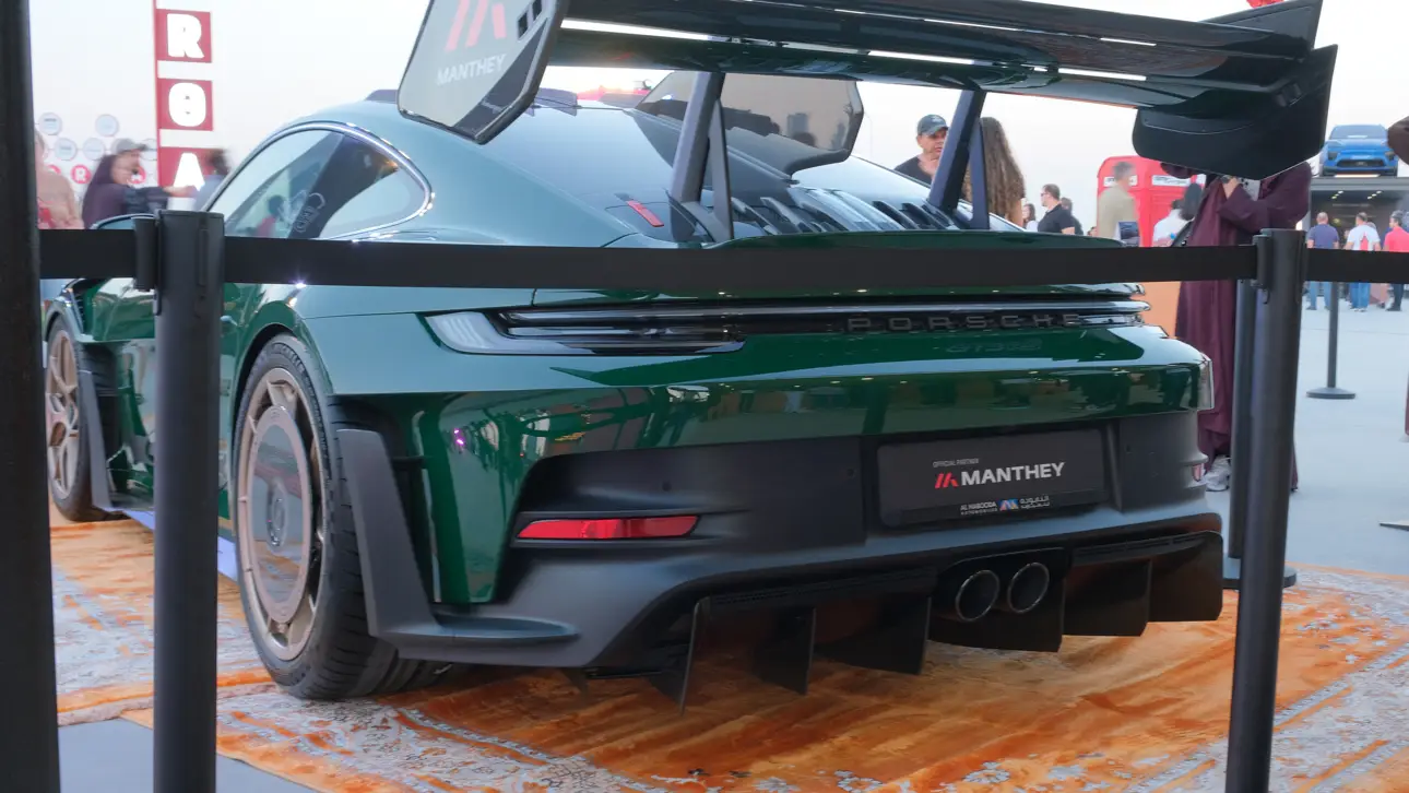 Icons of Porsche / Porsche 911 GT3 Manthey Kit