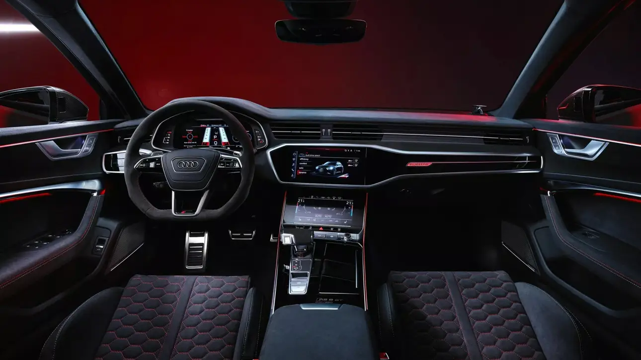 Новый Audi RS6 Avant GT
