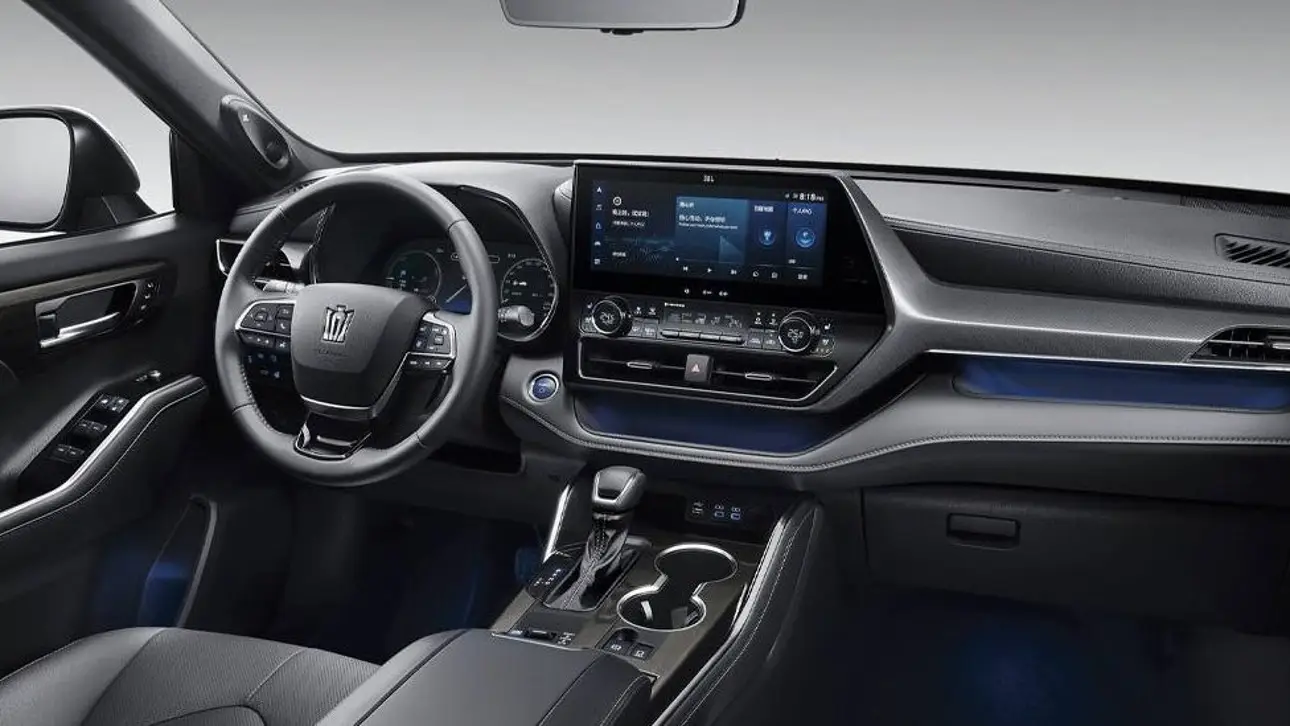 Toyota Crown Kluger