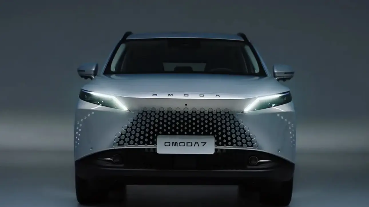 Omoda C7 SHS
