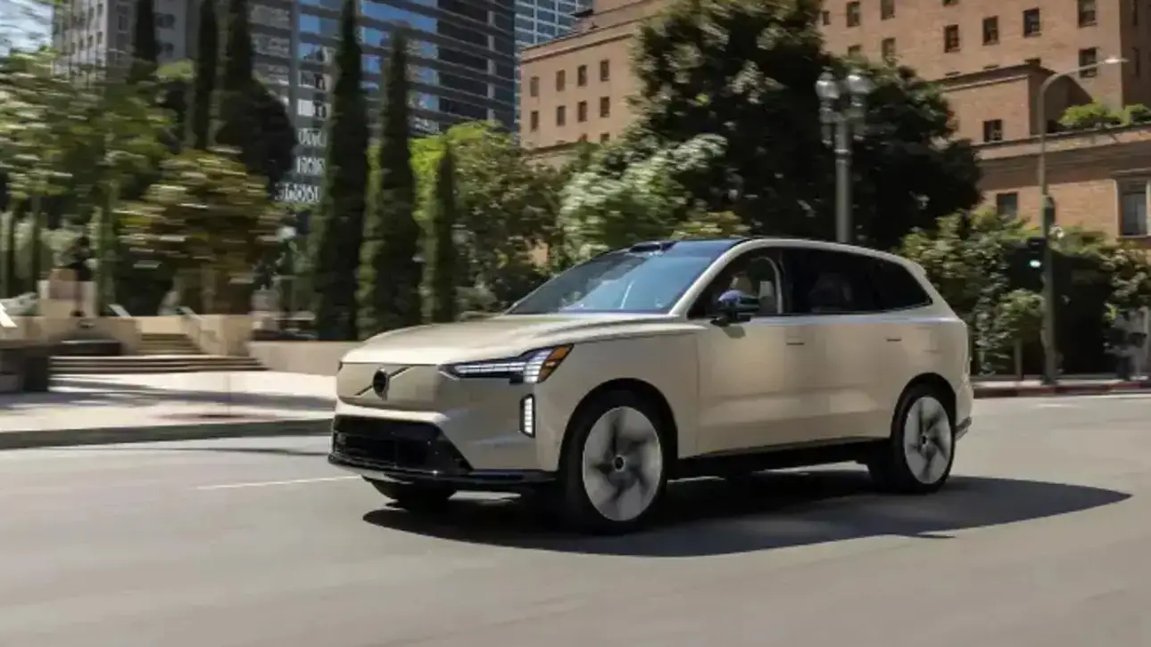Volvo EX90