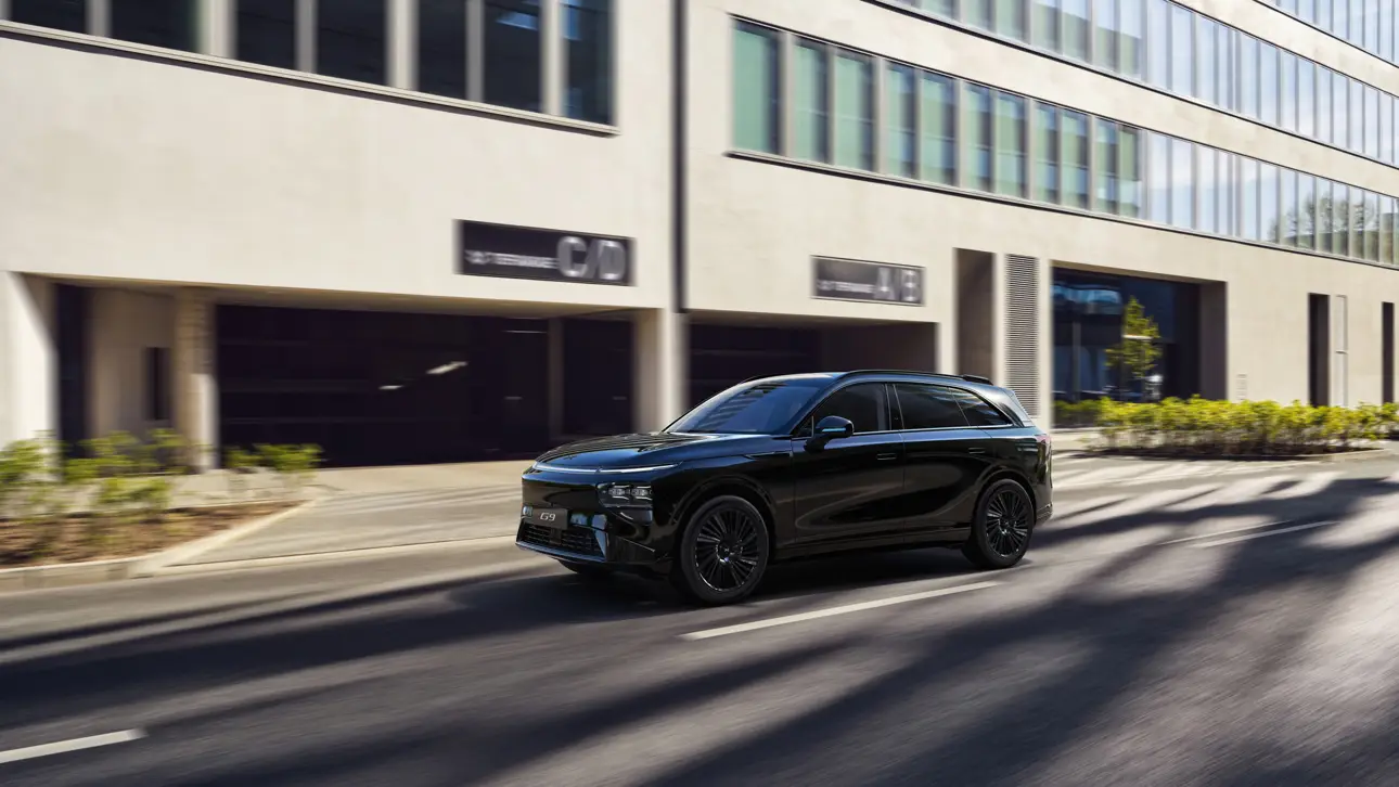 Xpeng G9