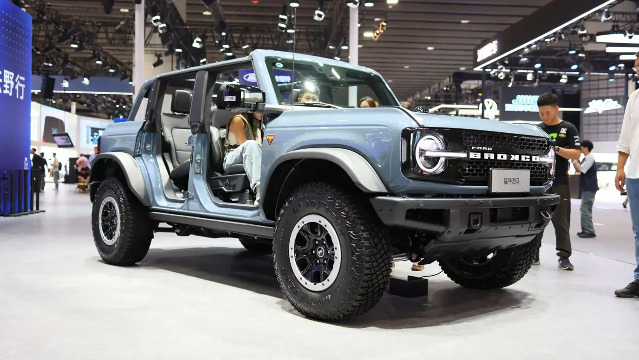 Ford Bronco