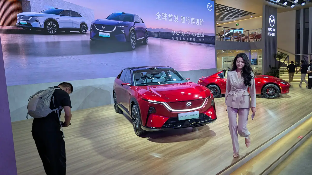 Автосалон в Чэнду 2026 / Mazda EZ-60 Sport Edition