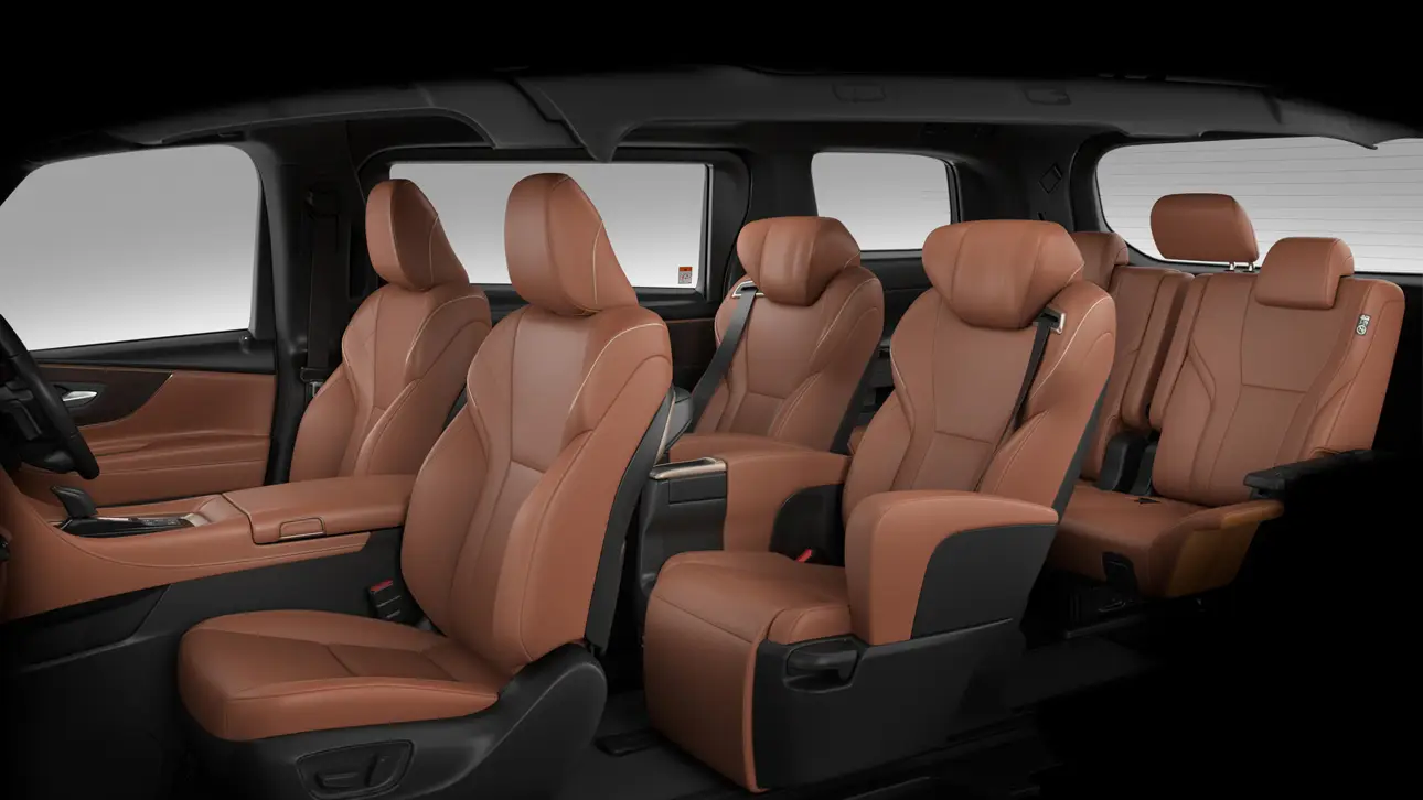 Салон обновленного Toyota Vellfire