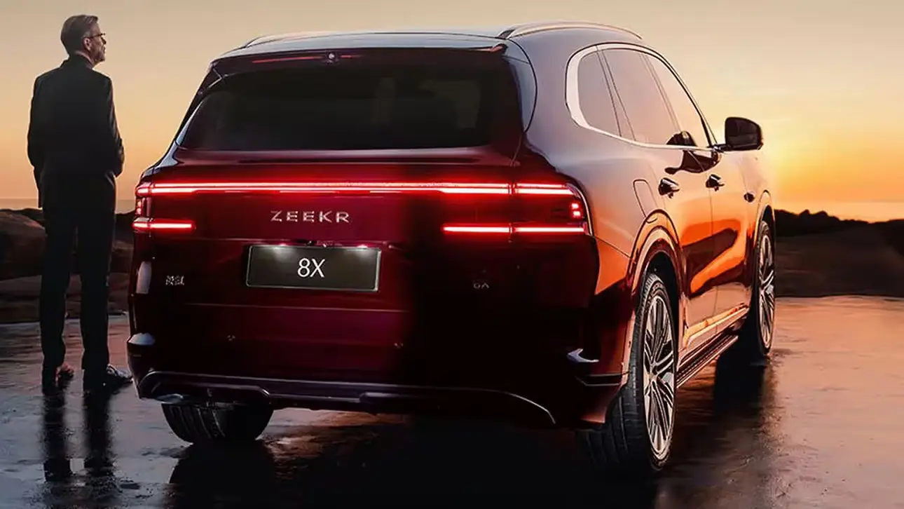 Zeekr 8X