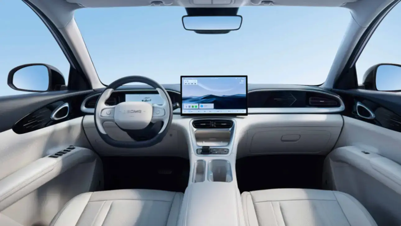 Geely EX2