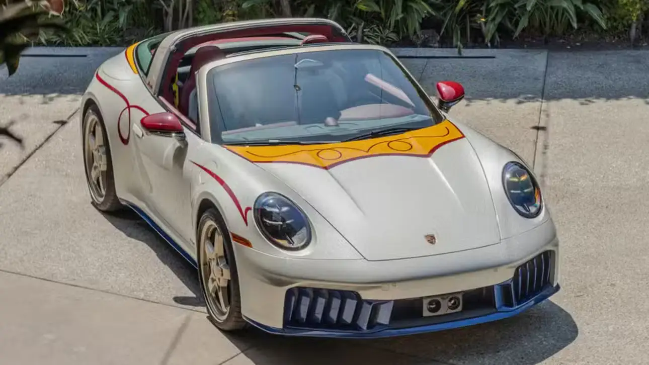 Porsche 911 Targa 4 GTS Jessie