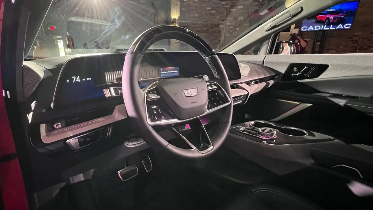 Обновленный Cadillac Optiq 2026