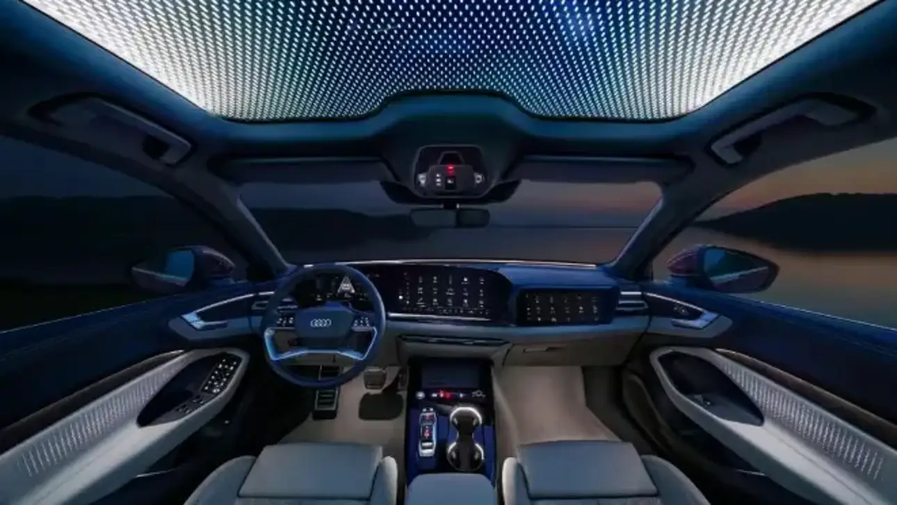 Автосалон в Гуанчжоу 2025 / Audi A5L