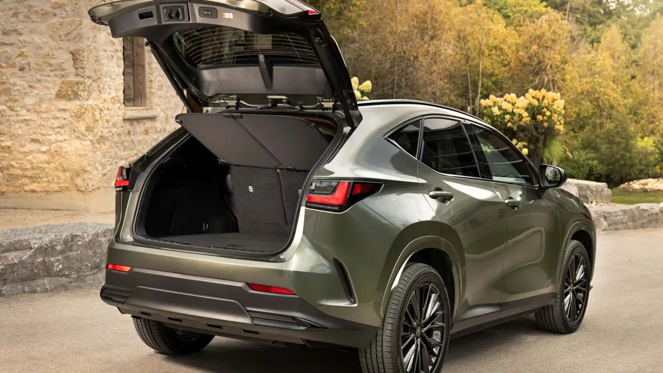 Lexus NX 450h+