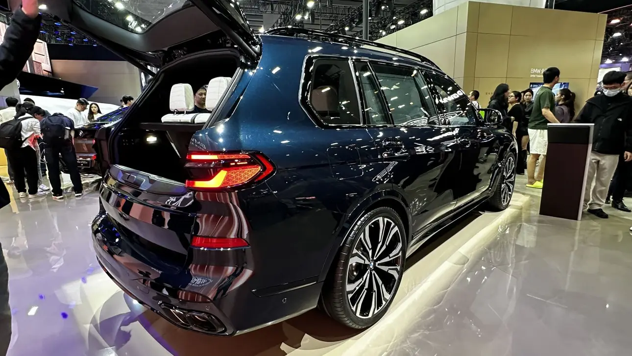BMW X7 станет больше, но сохранит фирменную особенность кормы