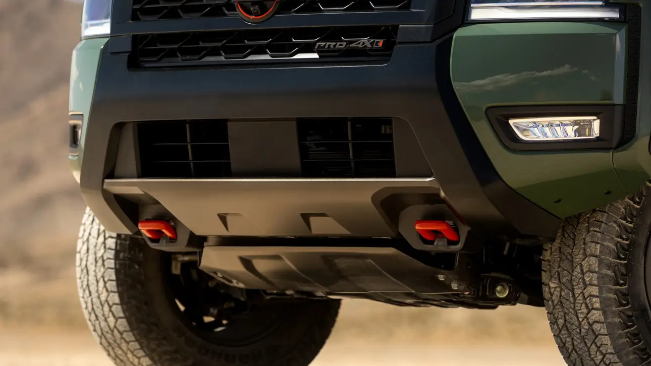 Nissan Frontier PRO-4X R