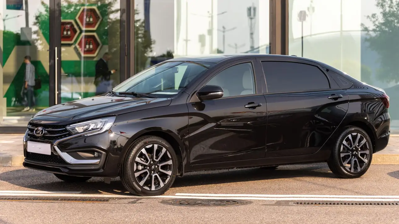 Lada Vesta Black